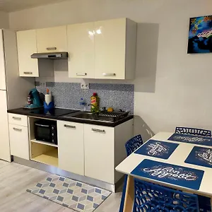 Appartement T2 Entre Riviere Et Chateau Centre France